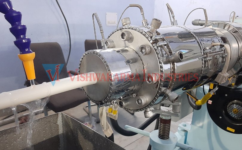 PVC Twin Screw Extrusion Pipe Plant04